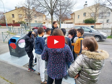 Vidéo Monstre Carnaval sur YouTube