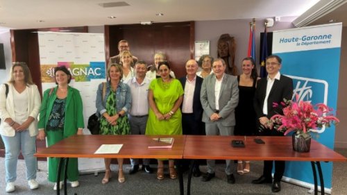 Signature avec Blagnac d'une charte pour prévenir les expulsions locatives