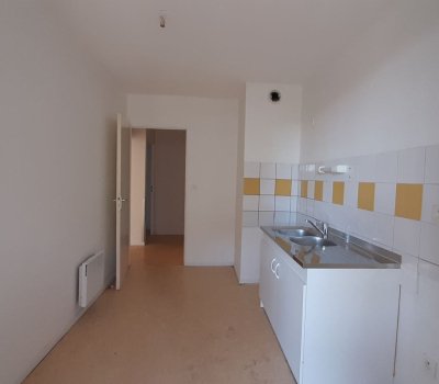 TOULOUSE AV DE LOMBEZ - T3 - A VENDRE