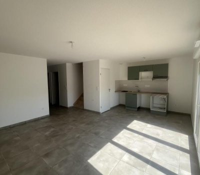 Villa T4 Duplex neuve avec terrasse et jardin – Programme Clos de Pauline – Eaunes – Garage et Parking inclus