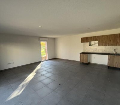 T4 Rez-de-chaussée – Le 160 – Logement unique en RDC – Parking inclus