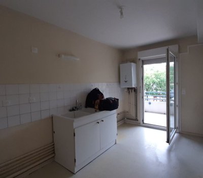 TOULOUSE LA VACHE  - T3 - A VENDRE