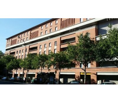 PATTE D'OIE - local commercial