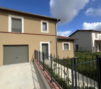 Villa T5 en Duplex avec jardin – Résidence Les Maisons du Barri – Daux – Avec Garage et Parking