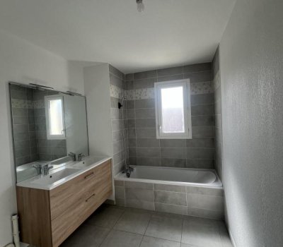 Villa T5 en Duplex avec jardin – Résidence Les Maisons du Barri – Daux – Avec Garage et Parking