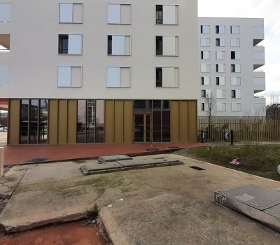 TOULOUSE EMPALOT - LOCAL A AMENAGER