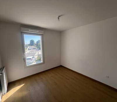 À louer : T3 récent avec terrasse – Résidence VILLA VERDE – Seilh