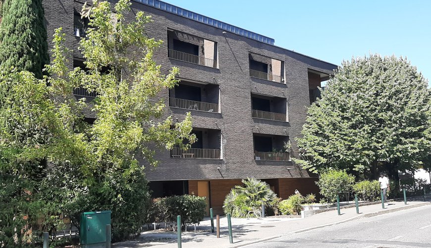 LE PATIO DE L'ORMEAU