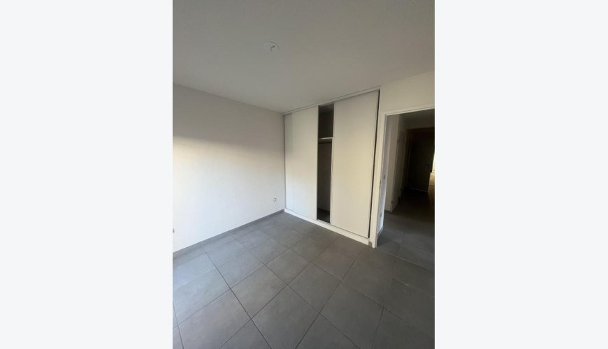 T4 Rez-de-chaussée – Le 160 – Logement unique en RDC – Parking inclus