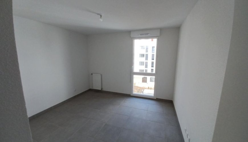 À louer : T3 neuf avec balcon en 7ème et dernière étage DISPONIBLE – Résidence LE VENT DES CIMES – Toulouse