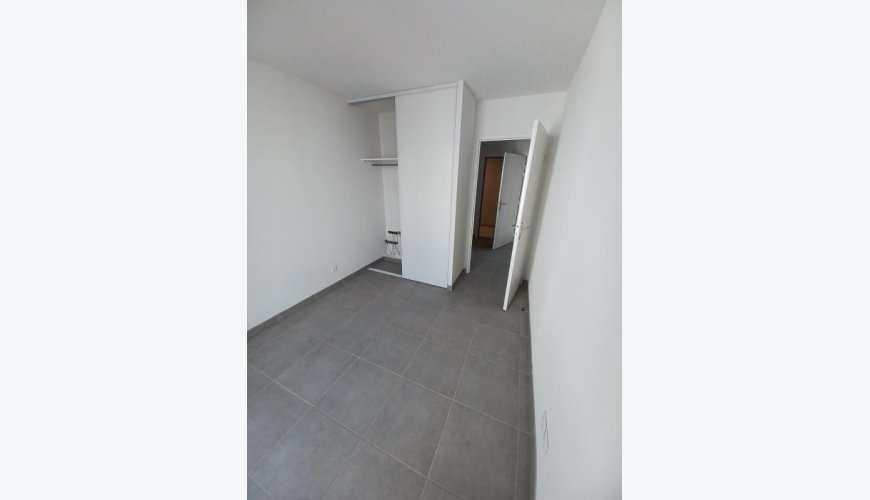 À louer : T3 neuf avec balcon en 7ème et dernière étage DISPONIBLE – Résidence LE VENT DES CIMES – Toulouse