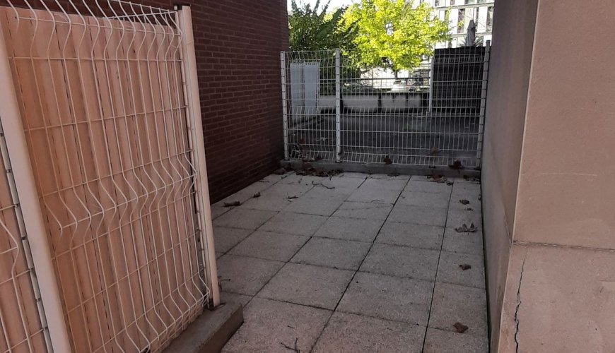 TOULOUSE AV DE LOMBEZ - T5 - A VENDRE