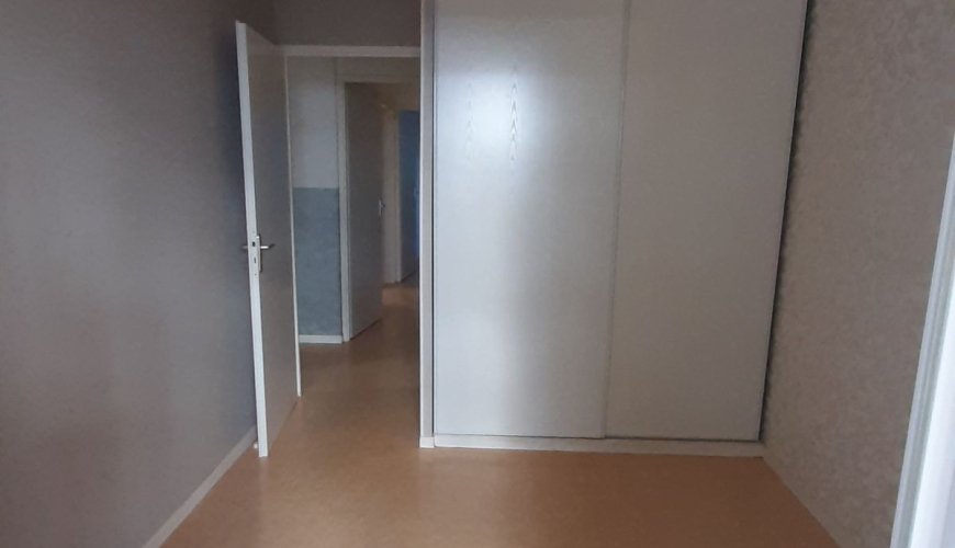 TOULOUSE AV DE LOMBEZ - T5 - A VENDRE