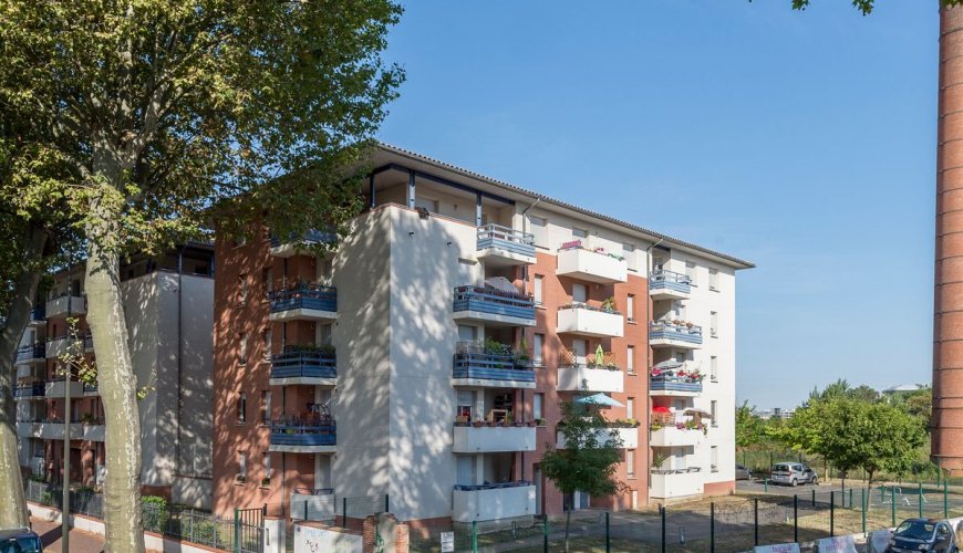 TOULOUSE AV DE LOMBEZ - T5 - A VENDRE