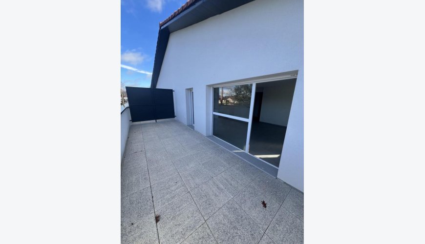 T3 neuf – Le 160 – Plusieurs T3 à tous les étages – Disponible immédiatement – Parking inclus