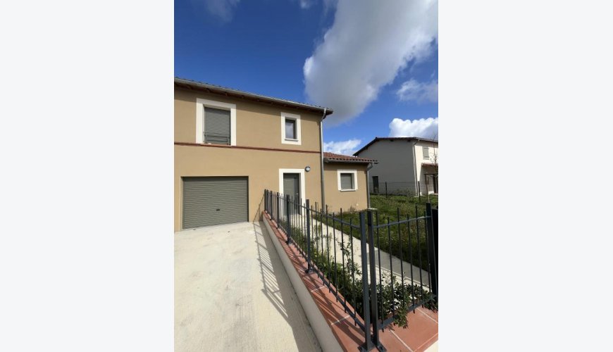 Villa T5 en Duplex avec jardin – Résidence Les Maisons du Barri – Daux – Avec Garage et Parking