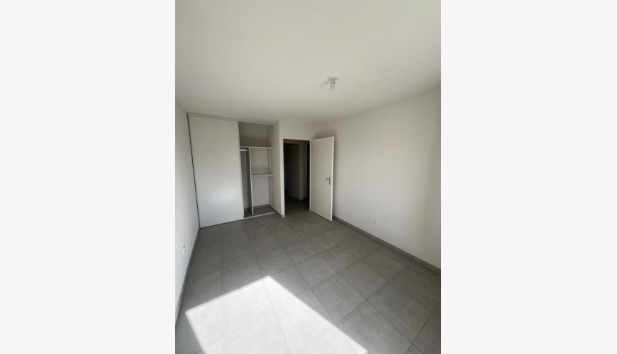 Villa T5 en Duplex avec jardin – Résidence Les Maisons du Barri – Daux – Avec Garage et Parking