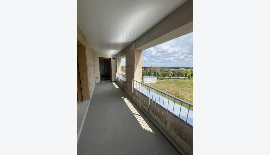 À louer : T4 Neuf en Dernier Étage avec Loggia – Suite parentale – Construction écologique en terre crue – Cornebarrieu