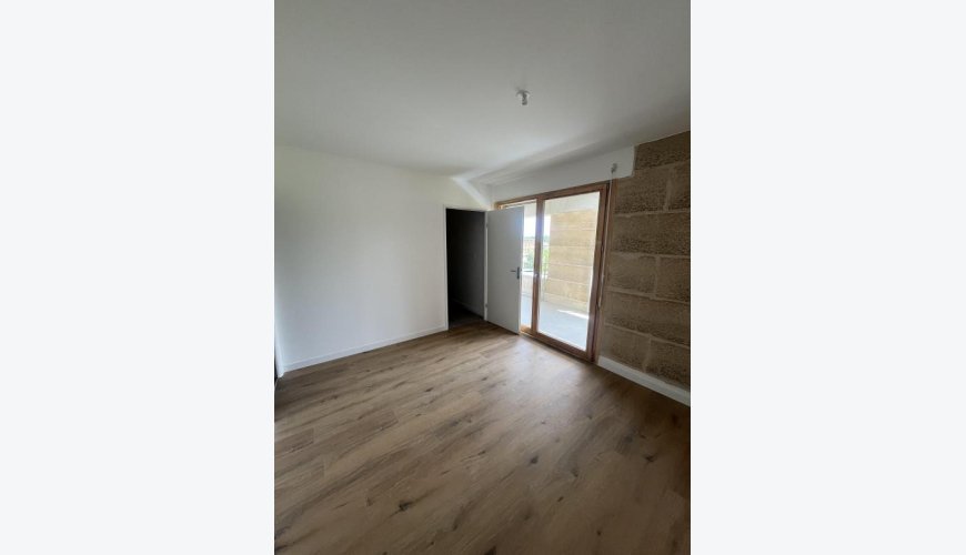 À louer : T4 Neuf en Dernier Étage avec Loggia – Suite parentale – Construction écologique en terre crue – Cornebarrieu