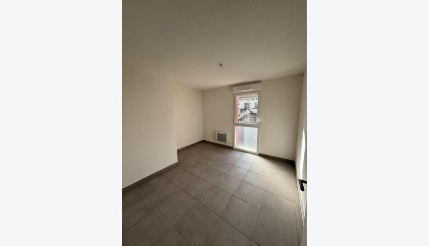 T3 neuf – Le 160 – Dernier T3 1er étage – Disponible immédiatement – Parking inclus