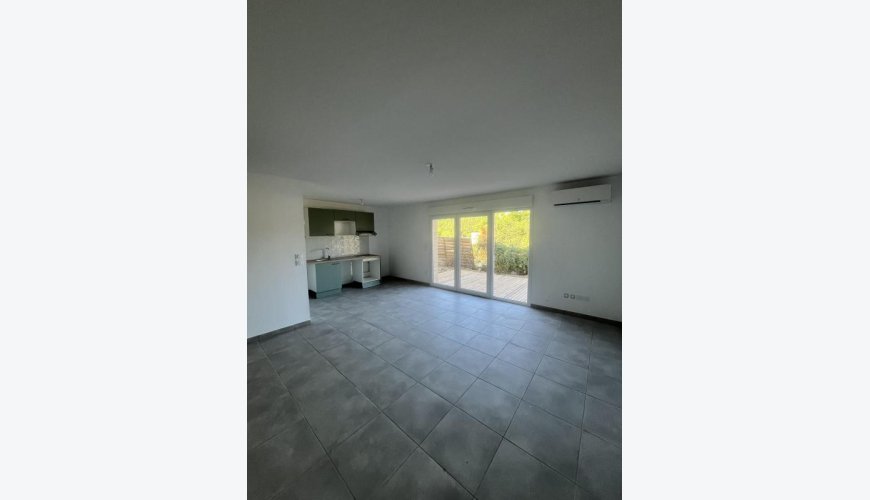 Villa T4 Duplex neuve avec terrasse et jardin – Programme Clos de Pauline – Eaunes – Garage et Parking inclus